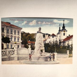 RAZGLEDNICA VILHARJEV SPOMENIK